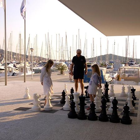 Hotel Stomorin-Marina Hramina Μούρτερ Εξωτερικό φωτογραφία