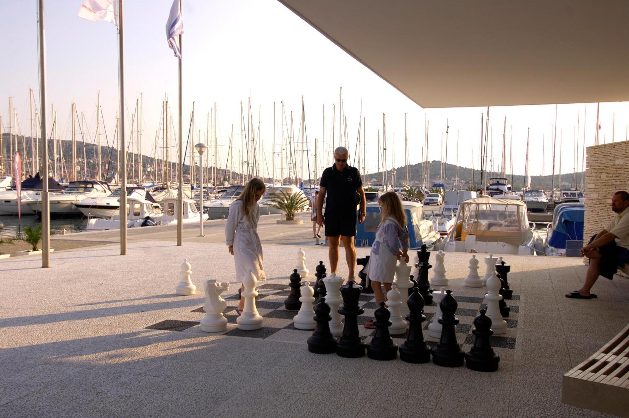 Hotel Stomorin-Marina Hramina Μούρτερ Εξωτερικό φωτογραφία